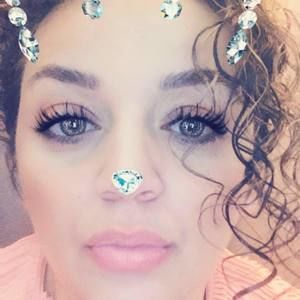 Meet your Posher, Fatimah